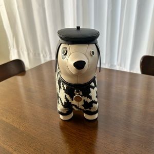 Cute Kate Spade dog purse. Brand new and never used.